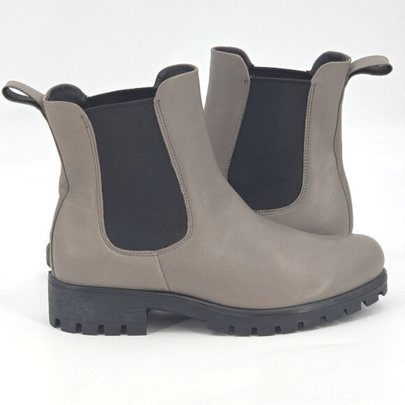 ECCO Modtray Chelsea Boots Booties Womens Size 7 Taupe Leather Lug Sole Edgy - Picture 1 of 10